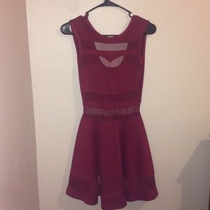 cute dress for a night out with the girls 💃🏽